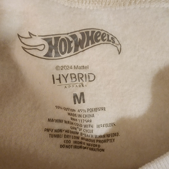 Hot Wheels 68 Speed Club Graphic Sweatshirt Medium White Racing Crewneck - Picture 5 of 5